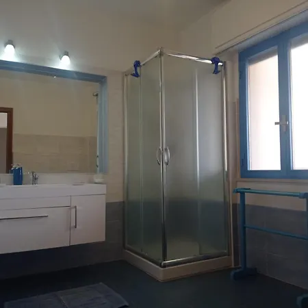 Teodora 펜션 알게로