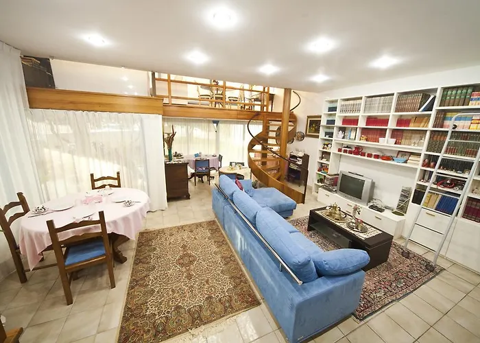 Teodora * アルゲーロ