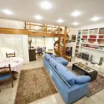 Teodora * אלגהרו